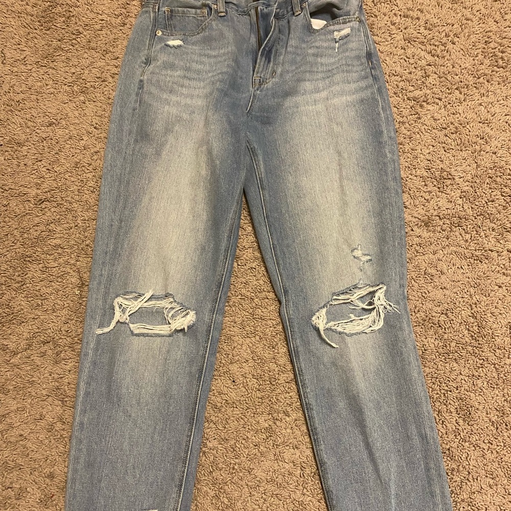 light washed mom jeans